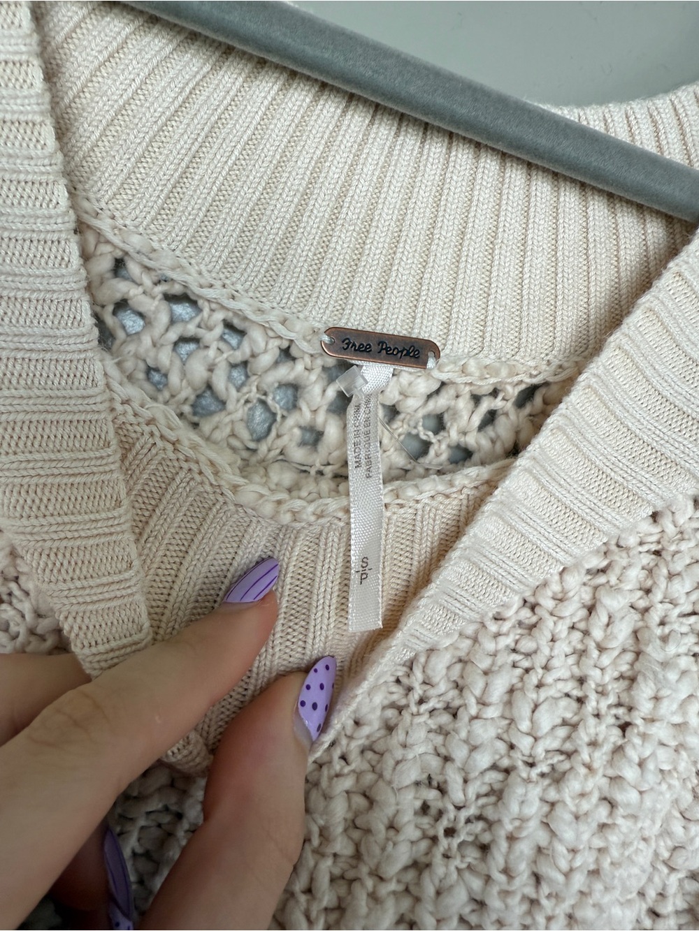 FREE PEOPLE Pandora’s Sweater Chunky Ivory Knit Cotton Cropped Oversized Top S - Picture 3 of 6